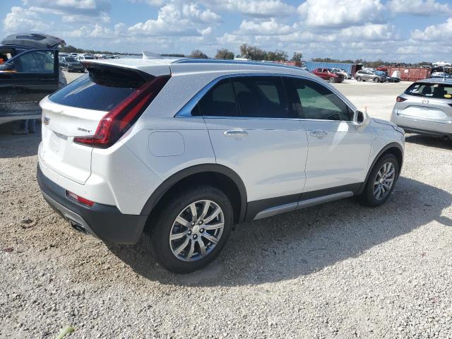 Photo 2 VIN: 1GYFZCR43LF130325 - CADILLAC XT4 PREMIU 