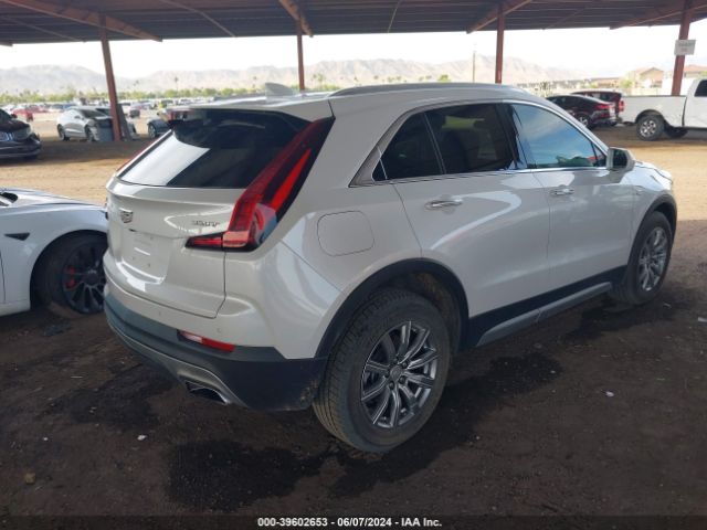 Photo 3 VIN: 1GYFZCR44LF074105 - CADILLAC XT4 