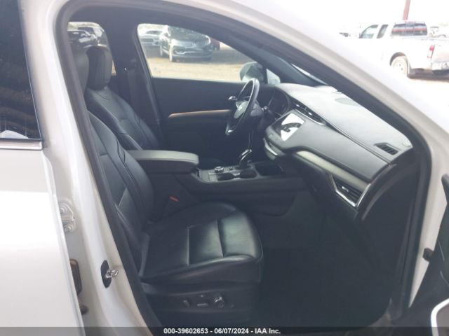 Photo 4 VIN: 1GYFZCR44LF074105 - CADILLAC XT4 