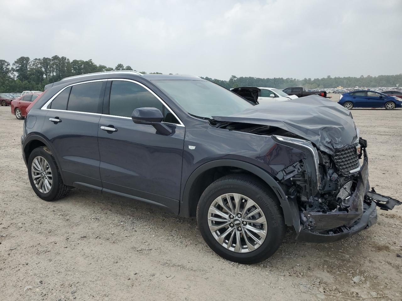 Photo 3 VIN: 1GYFZCR44RF126955 - CADILLAC XT4 