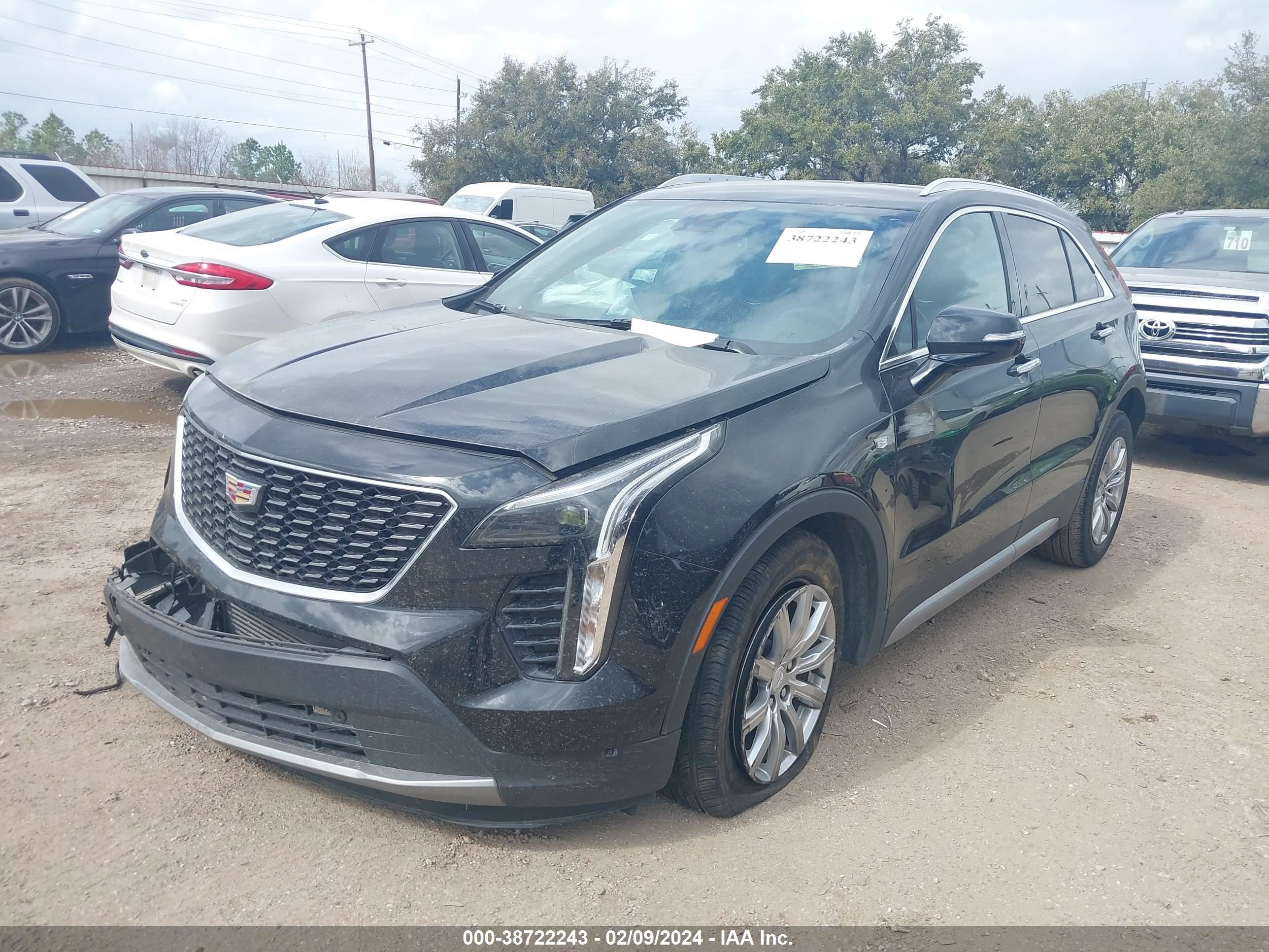 Photo 1 VIN: 1GYFZCR45PF175501 - CADILLAC XT4 