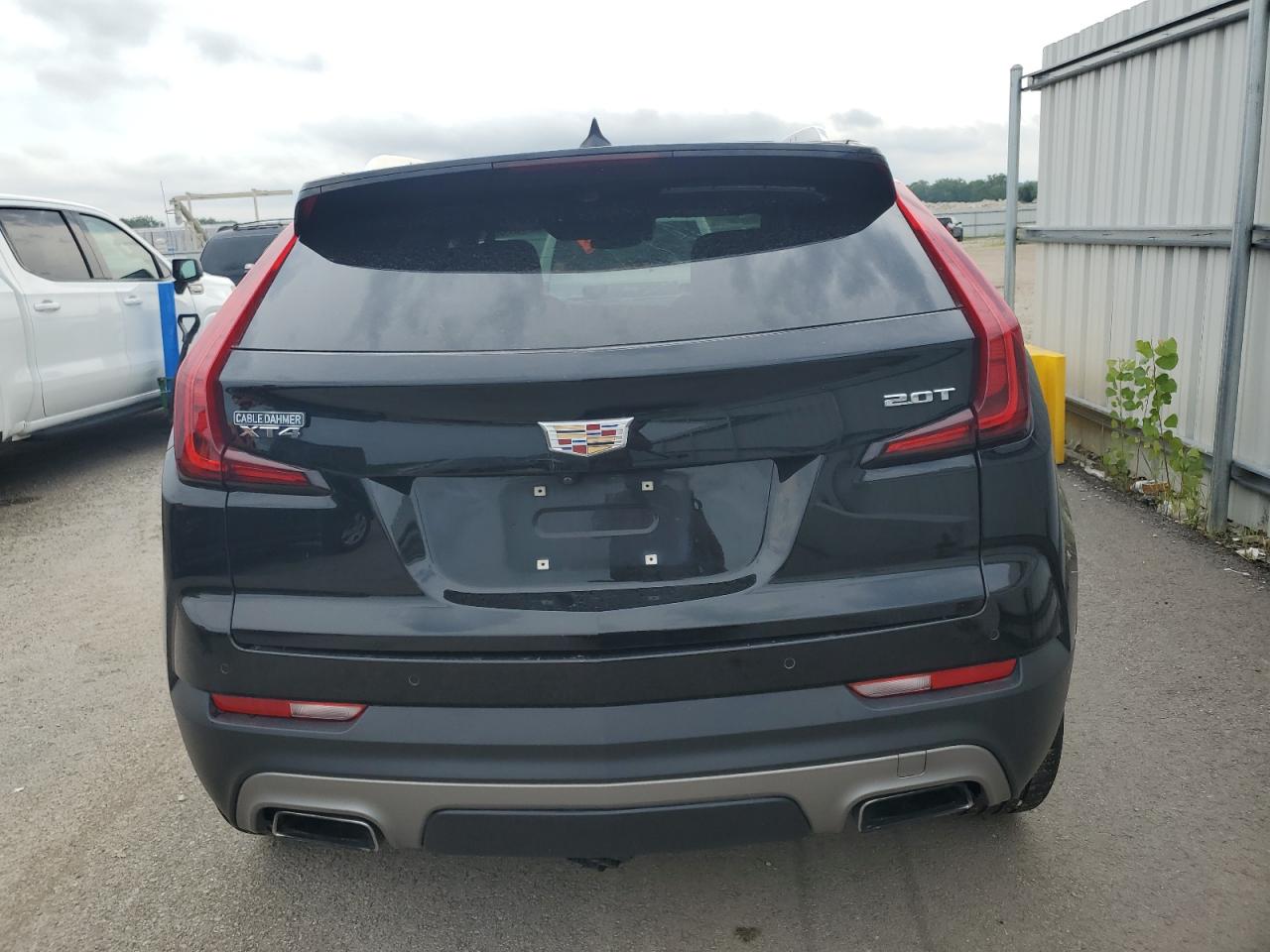 Photo 5 VIN: 1GYFZCR46KF140622 - CADILLAC XT4 