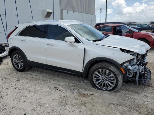 Photo 3 VIN: 1GYFZCR46RF192861 - CADILLAC XT4 