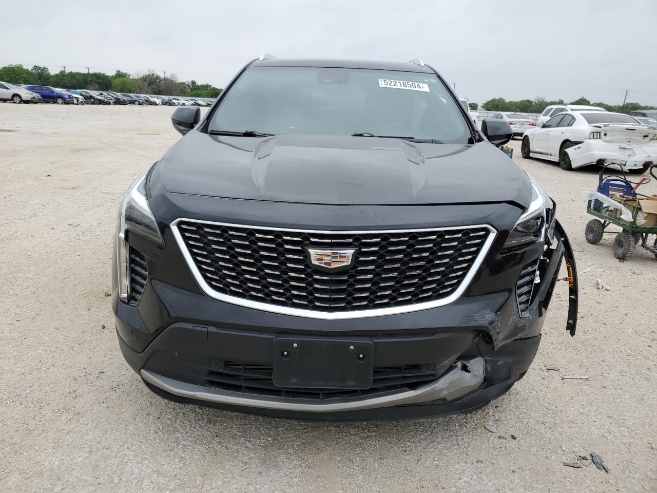 Photo 4 VIN: 1GYFZCR47LF129629 - CADILLAC XT4 