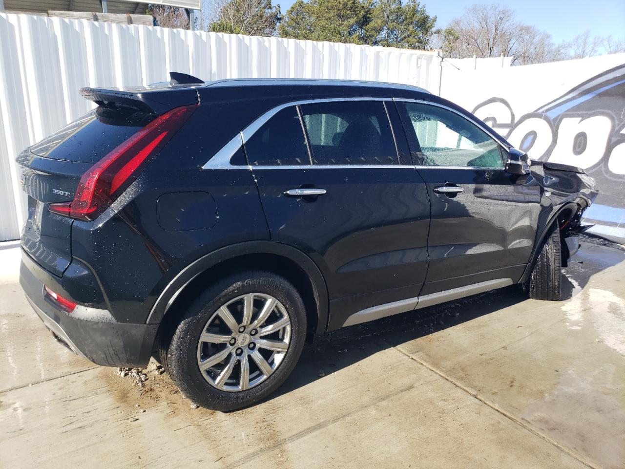 Photo 2 VIN: 1GYFZCR47PF171305 - CADILLAC XT4 