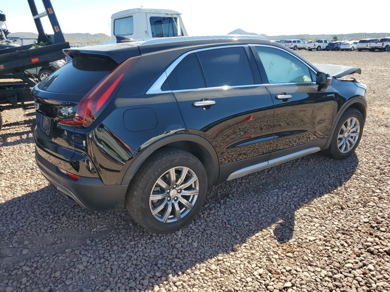 Photo 2 VIN: 1GYFZCR48LF119756 - CADILLAC XT4 