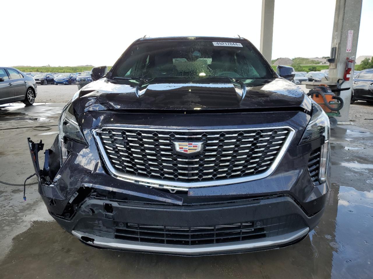 Photo 4 VIN: 1GYFZCR48PF106365 - CADILLAC XT4 