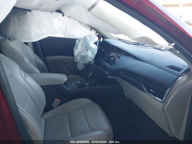 Photo 4 VIN: 1GYFZCR49KF124558 - CADILLAC XT4 