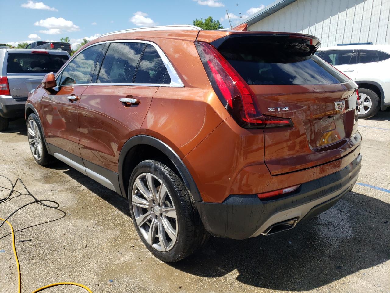 Photo 1 VIN: 1GYFZCR49KF137181 - CADILLAC XT4 