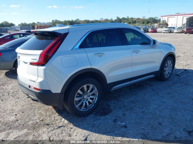 Photo 3 VIN: 1GYFZCR4XLF141158 - CADILLAC XT4 