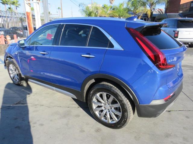 Photo 3 VIN: 1GYFZCR4XMF005579 - CADILLAC XT4 PREMIU 