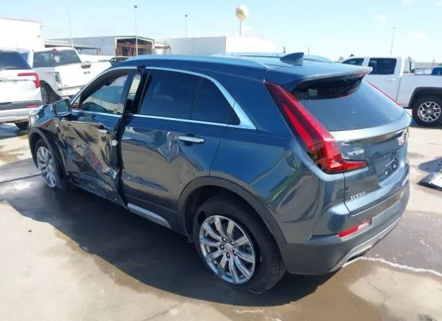 Photo 2 VIN: 1GYFZCR4XMF013682 - CADILLAC XT4 