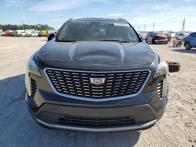 Photo 4 VIN: 1GYFZCR4XPF147371 - CADILLAC XT4 PREMIU 