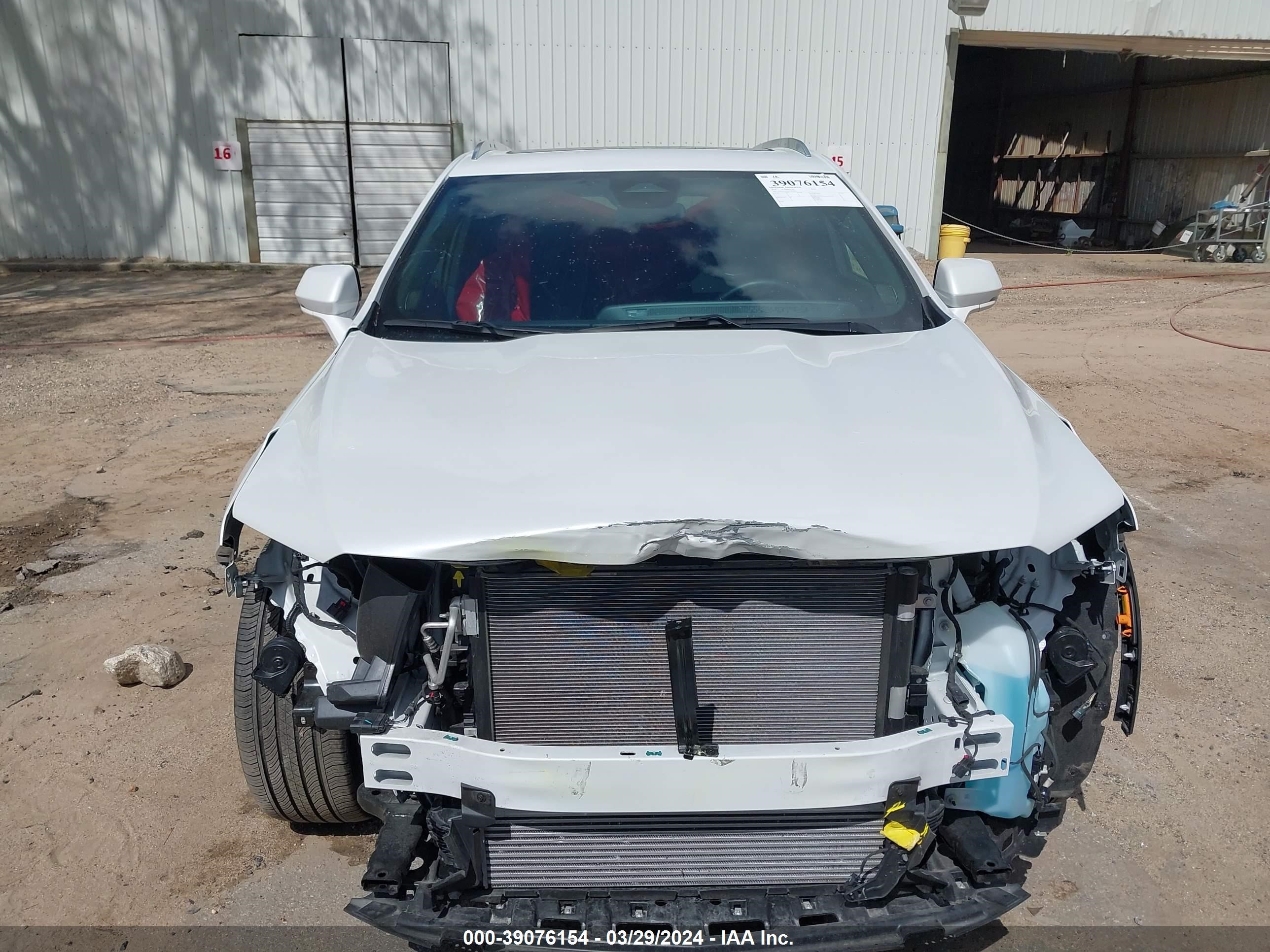 Photo 12 VIN: 1GYFZCR4XRF100926 - CADILLAC XT4 