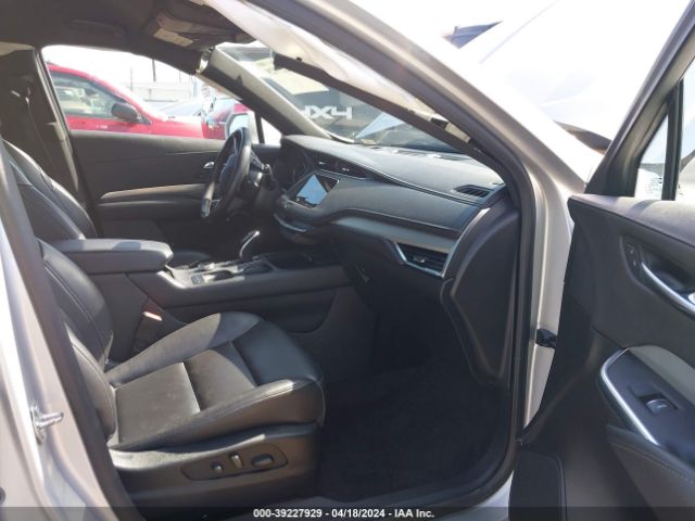 Photo 4 VIN: 1GYFZDR42LF078529 - CADILLAC XT4 