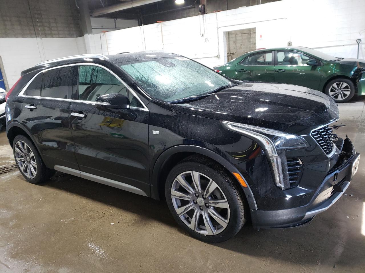 Photo 3 VIN: 1GYFZDR43LF139791 - CADILLAC XT4 