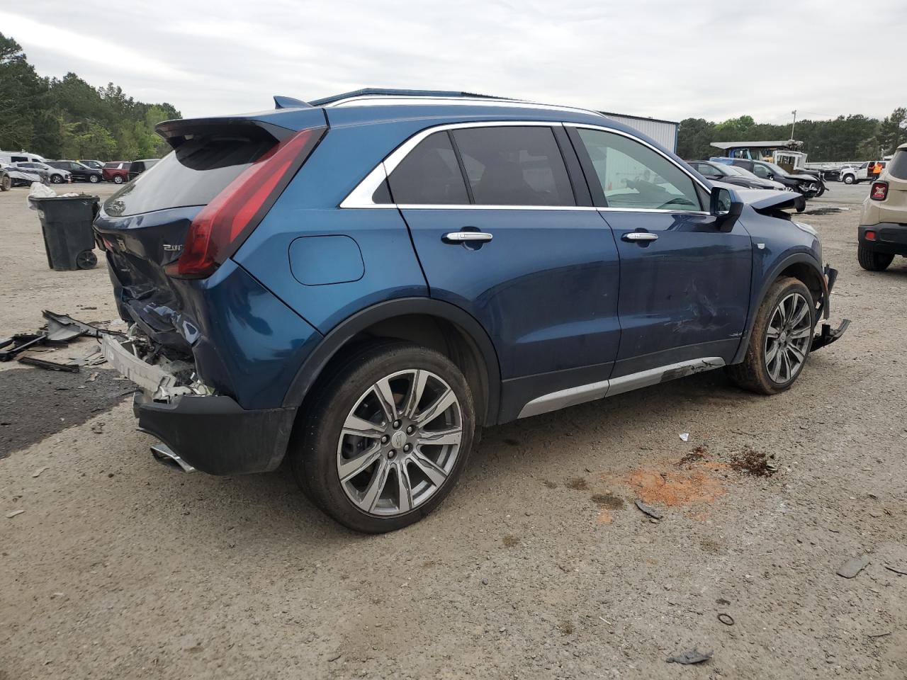 Photo 2 VIN: 1GYFZDR45KF146899 - CADILLAC XT4 