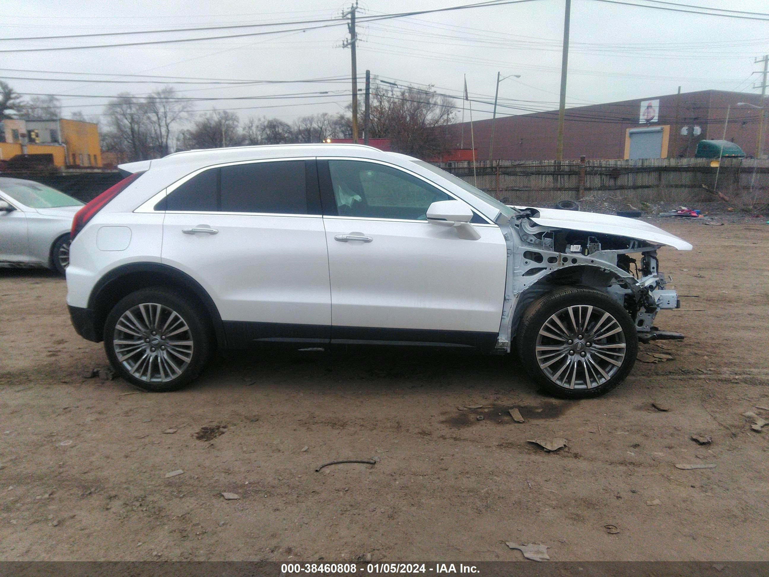 Photo 12 VIN: 1GYFZDR45RF100998 - CADILLAC XT4 