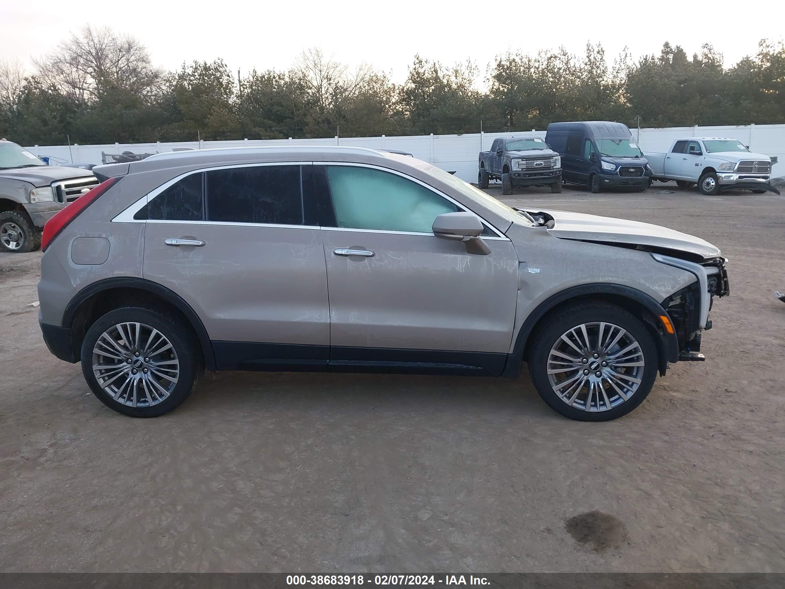 Photo 13 VIN: 1GYFZDR47RF122727 - CADILLAC XT4 