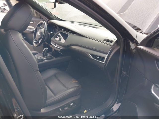 Photo 4 VIN: 1GYFZDR48KF120569 - CADILLAC XT4 