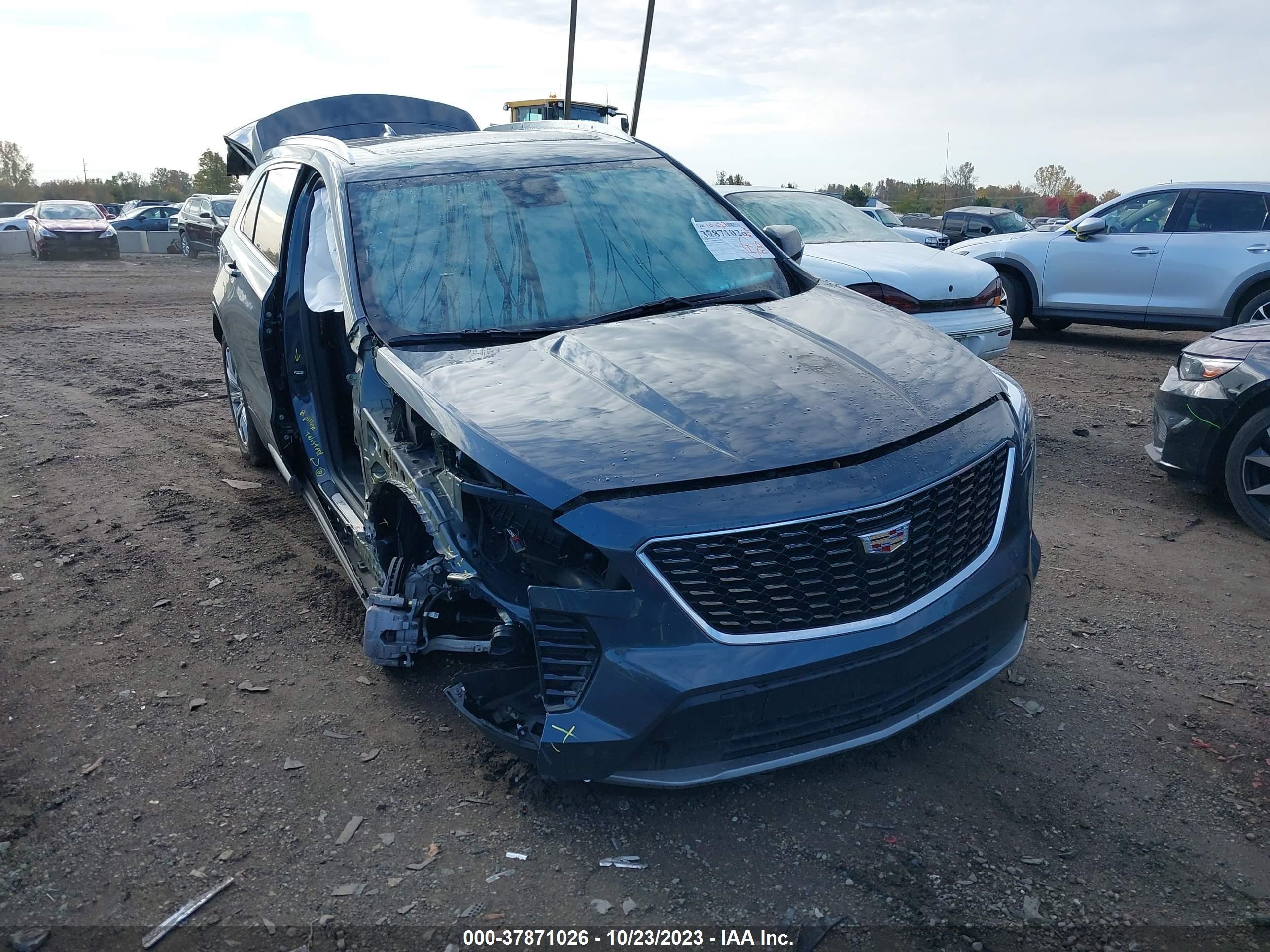 Photo 0 VIN: 1GYFZDR48LF085842 - CADILLAC XT4 