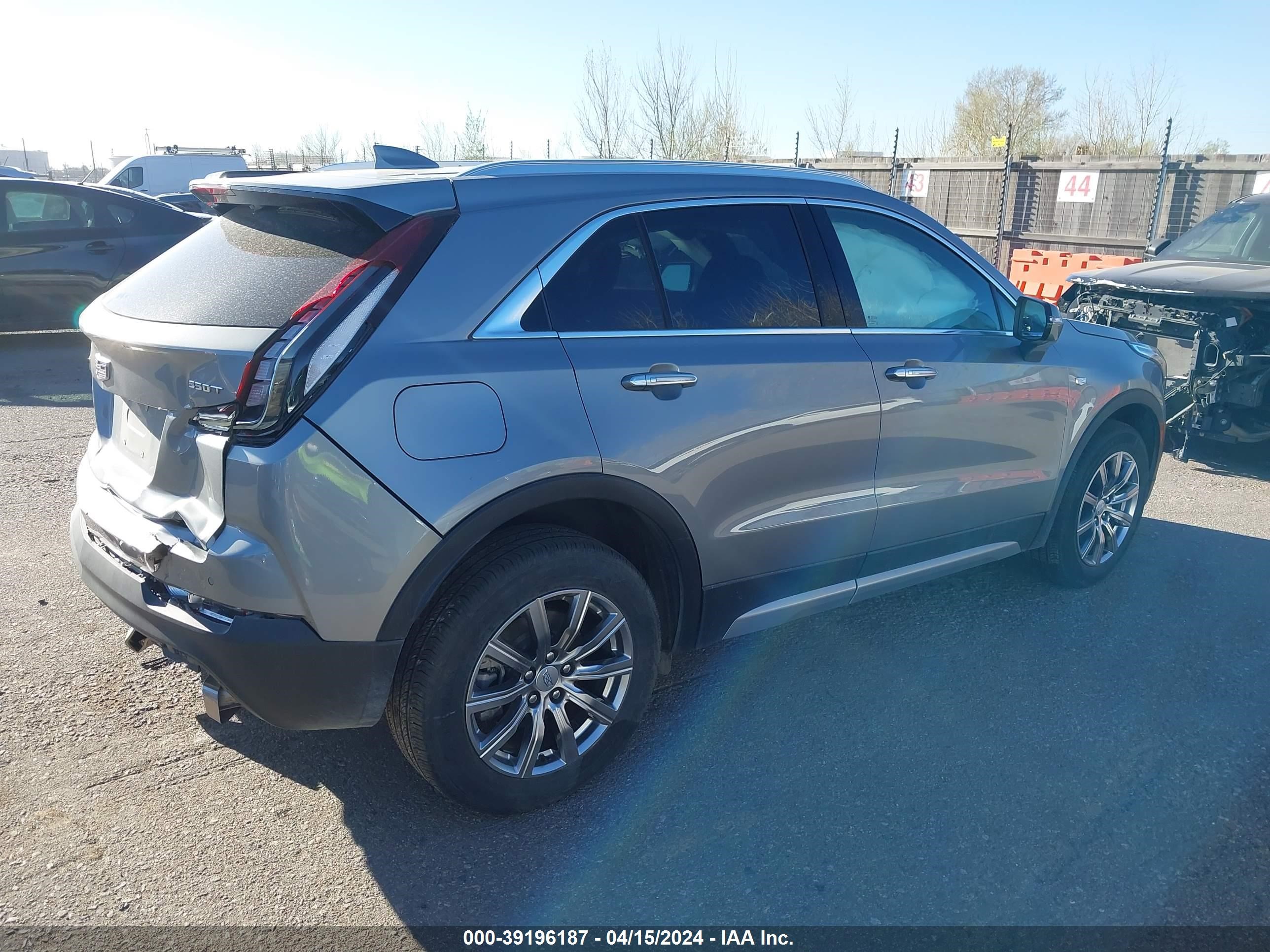 Photo 3 VIN: 1GYFZDR49PF171277 - CADILLAC XT4 