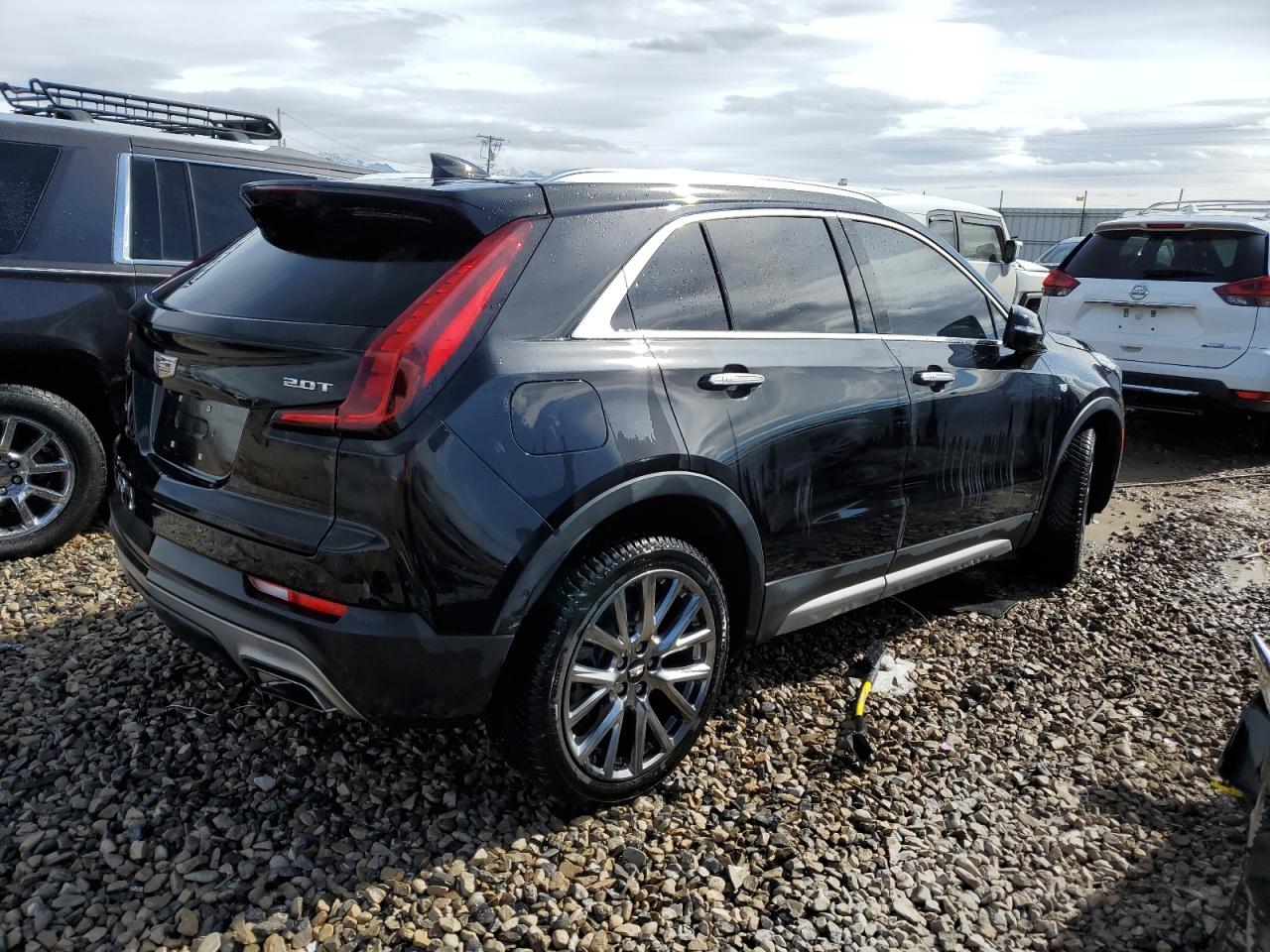 Photo 2 VIN: 1GYFZDR4XKF154478 - CADILLAC XT4 