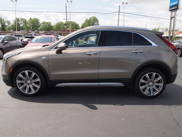 Photo 3 VIN: 1GYFZDR4XLF022452 - CADILLAC XT4 