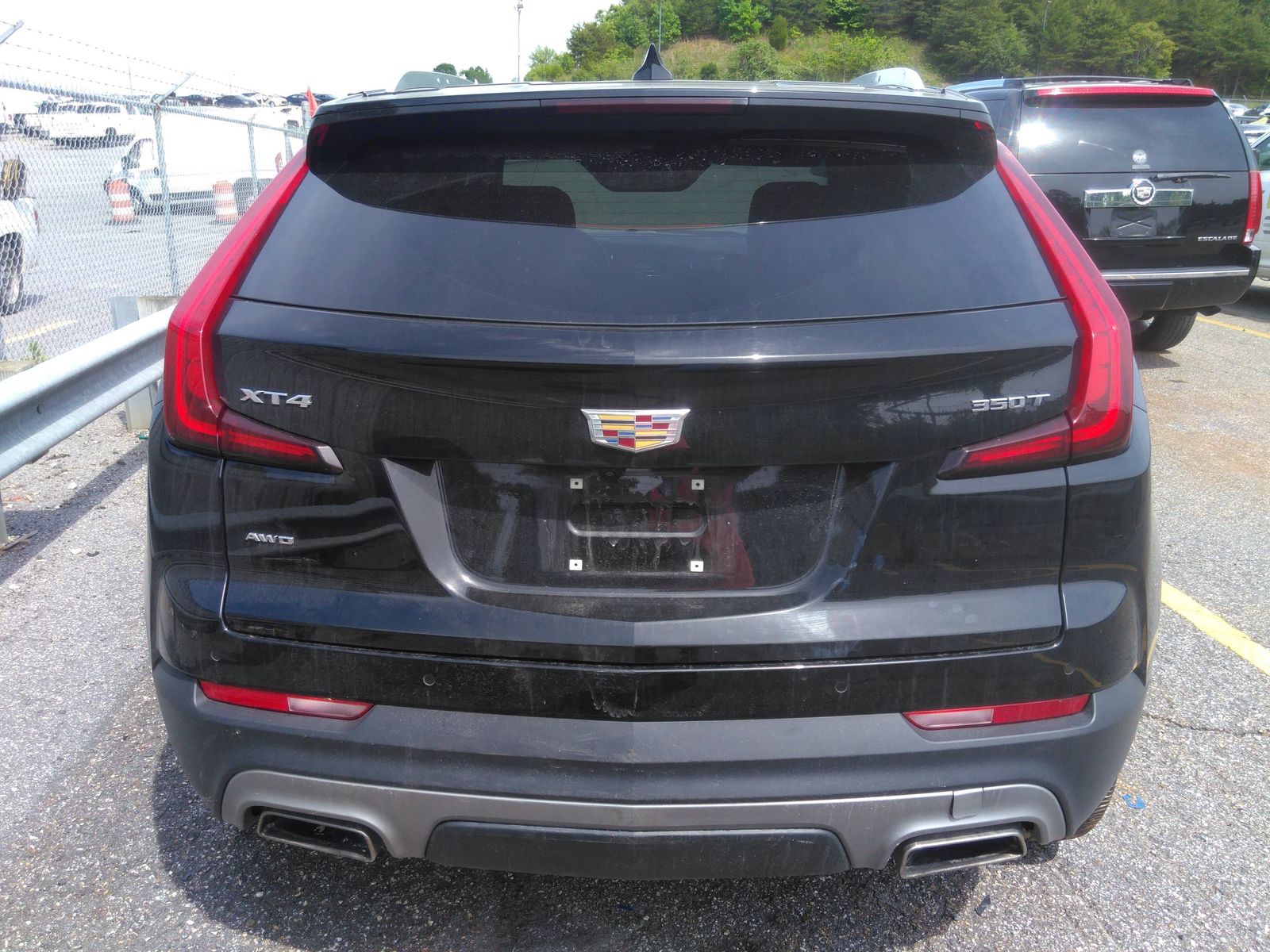 Photo 9 VIN: 1GYFZDR4XMF005815 - CADILLAC XT4 AWD 