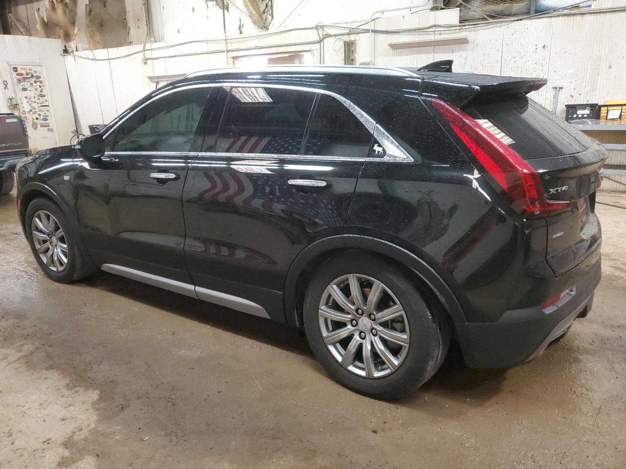 Photo 1 VIN: 1GYFZDR4XMF033243 - CADILLAC XT4 