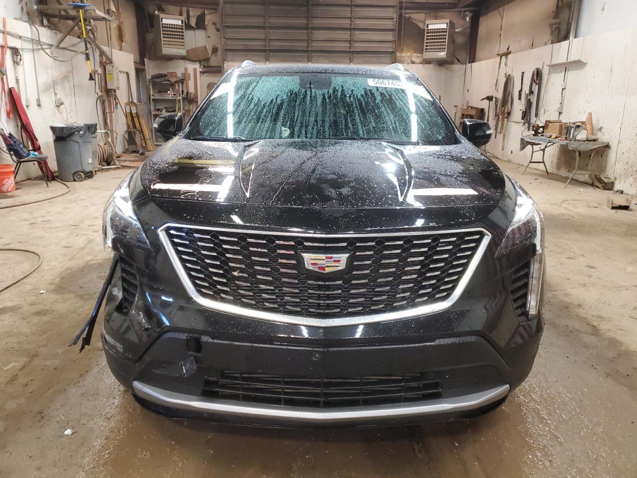 Photo 4 VIN: 1GYFZDR4XMF033243 - CADILLAC XT4 