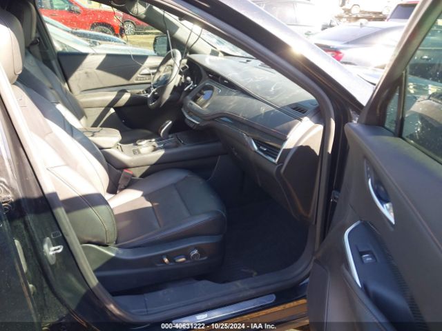 Photo 4 VIN: 1GYFZER40MF002332 - CADILLAC XT4 