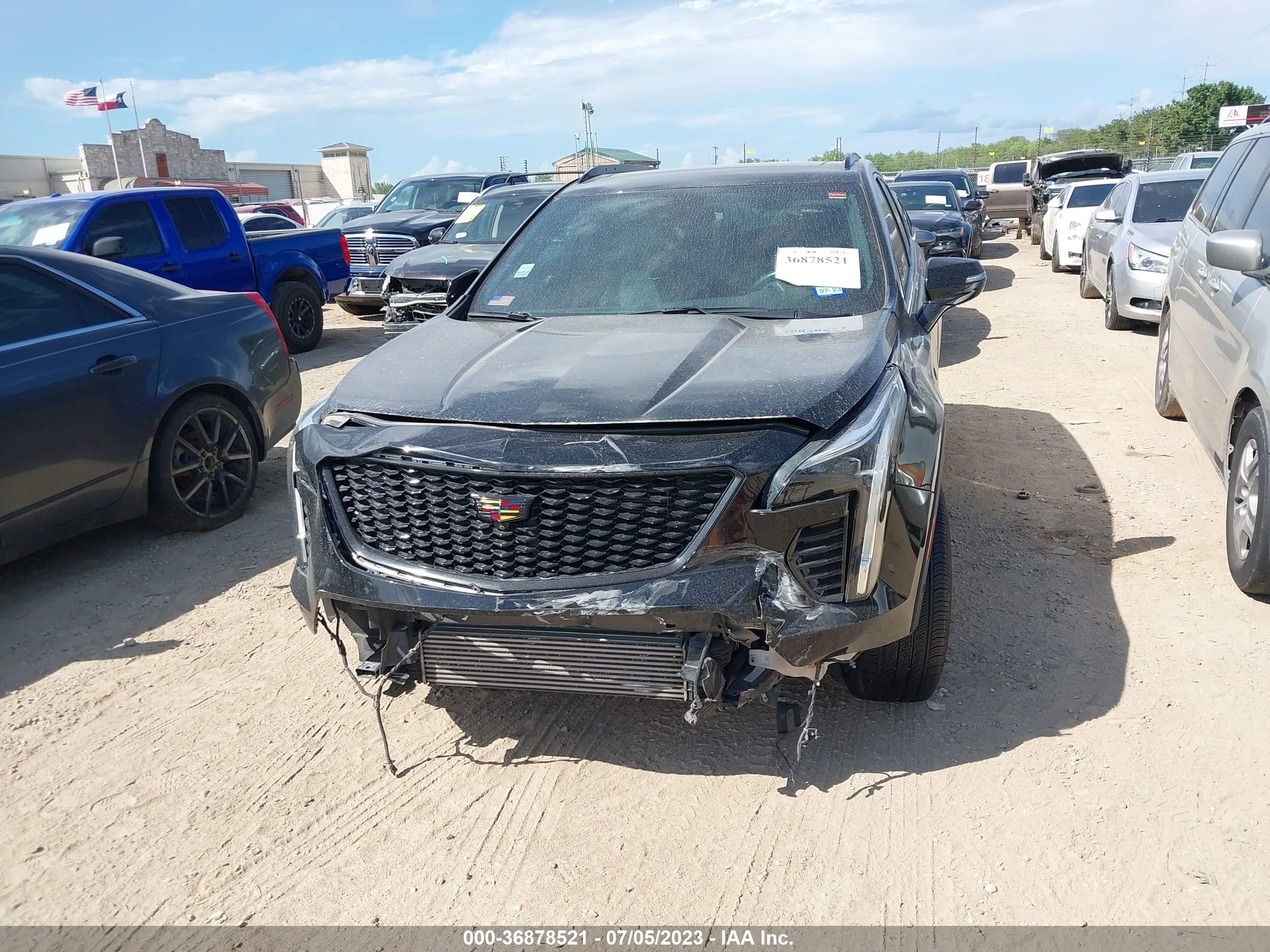 Photo 12 VIN: 1GYFZER42KF154559 - CADILLAC XT4 