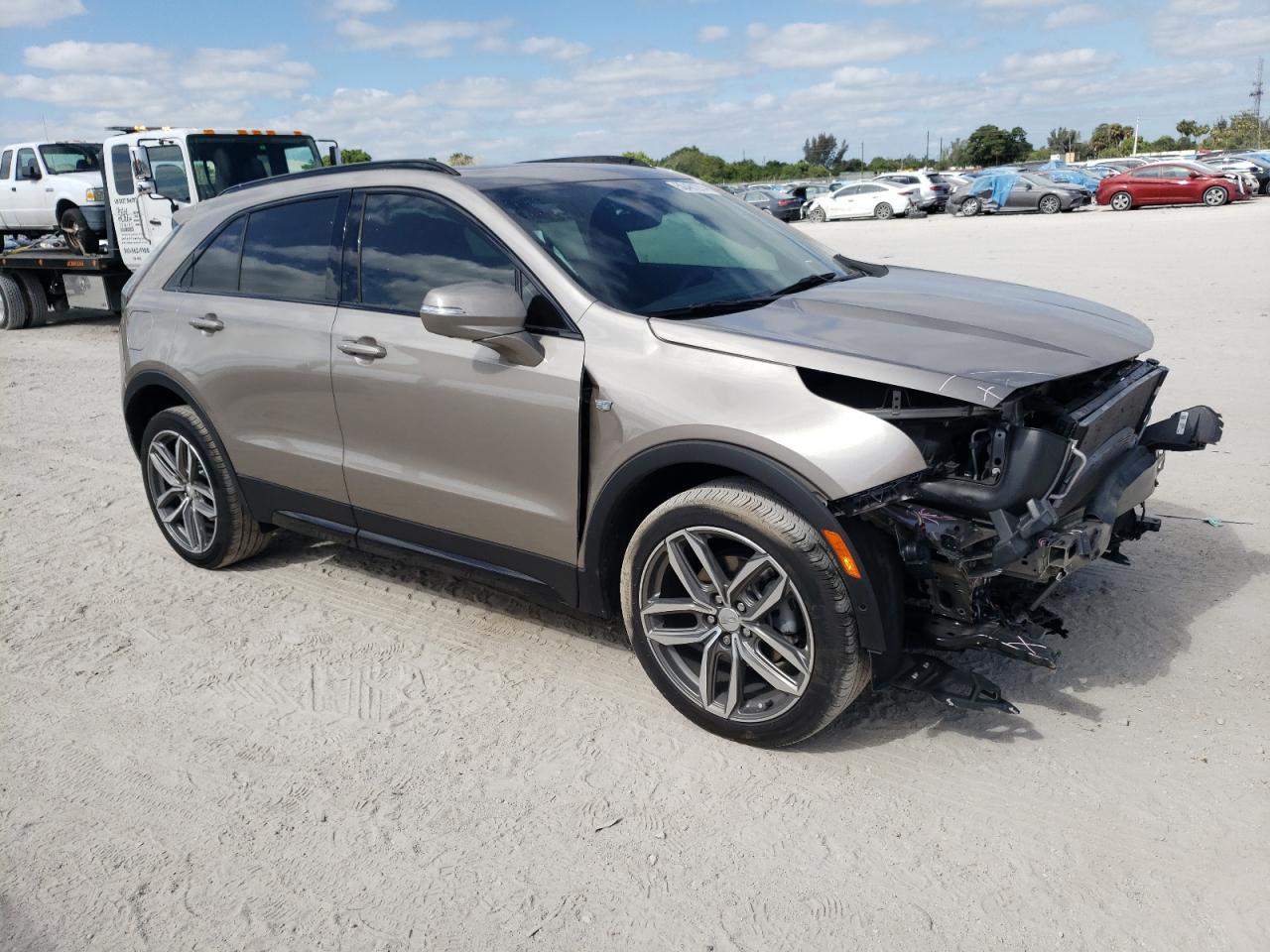 Photo 3 VIN: 1GYFZER46PF125427 - CADILLAC XT4 