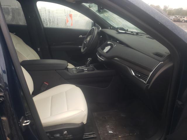 Photo 4 VIN: 1GYFZER49KF136916 - CADILLAC XT4 SPORT 