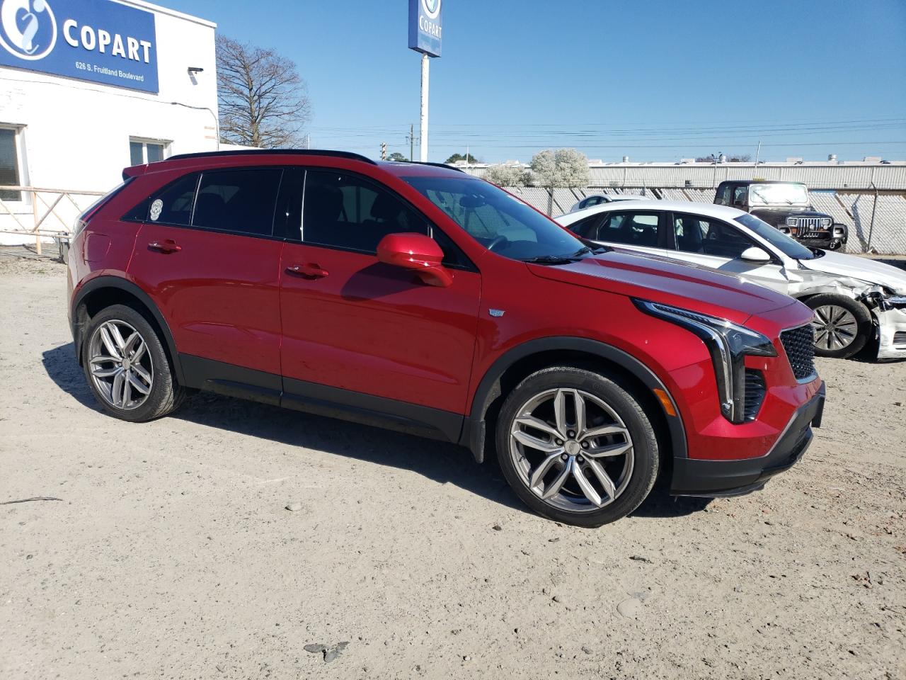 Photo 3 VIN: 1GYFZFR44KF152852 - CADILLAC XT4 