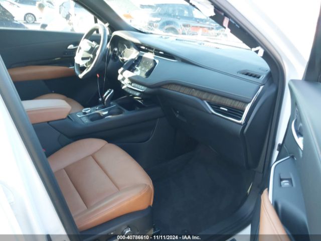 Photo 4 VIN: 1GYFZFR44LF150438 - CADILLAC XT4 