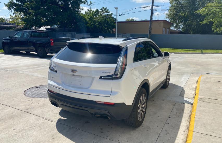 Photo 3 VIN: 1GYFZFR4XKF158879 - CADILLAC XT4 SPORT 