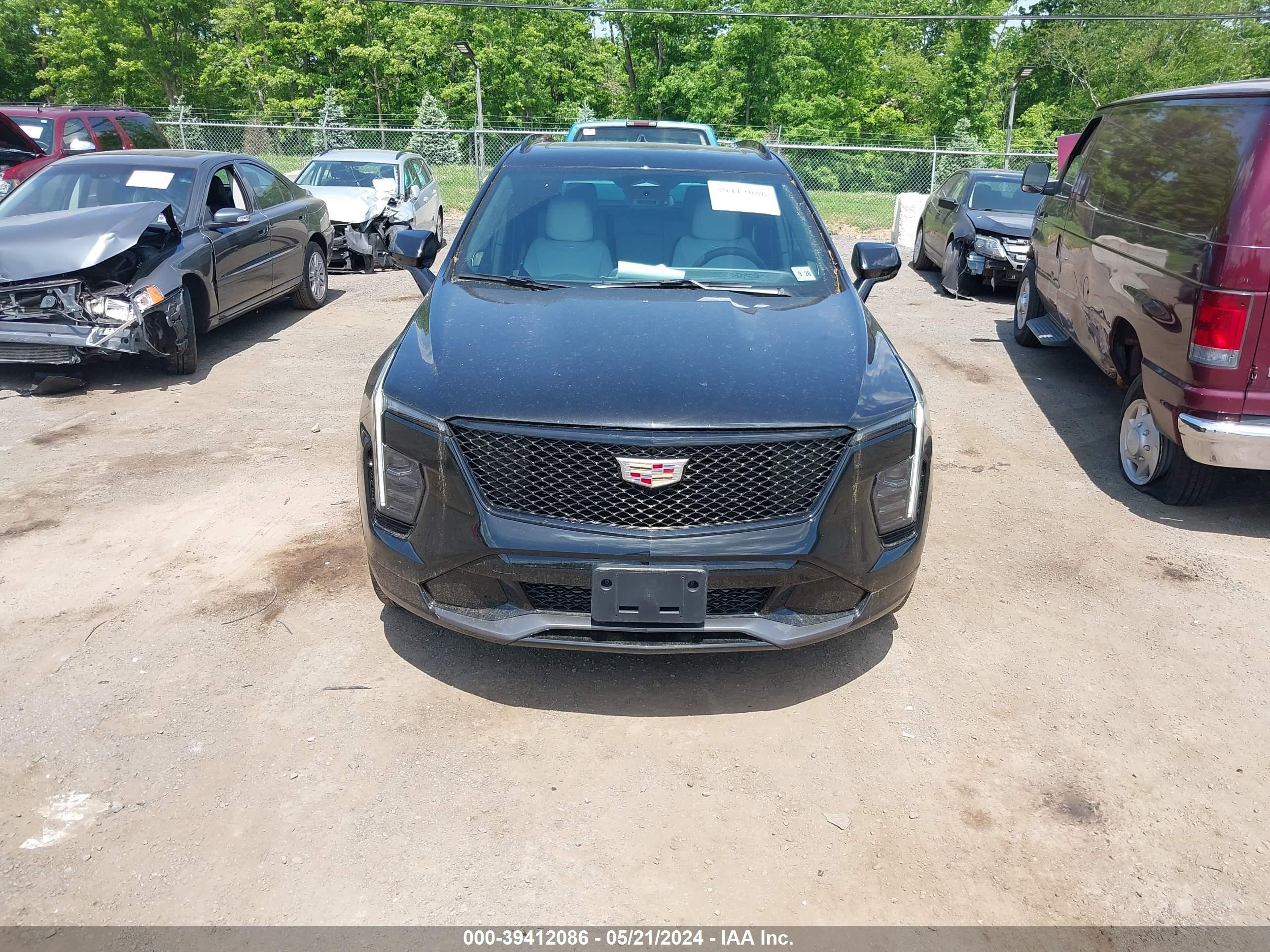 Photo 11 VIN: 1GYFZFR4XRF101348 - CADILLAC XT4 