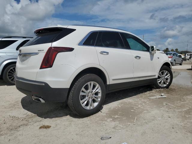 Photo 2 VIN: 1GYKNAR40LZ159004 - CADILLAC XT5 LUXURY 