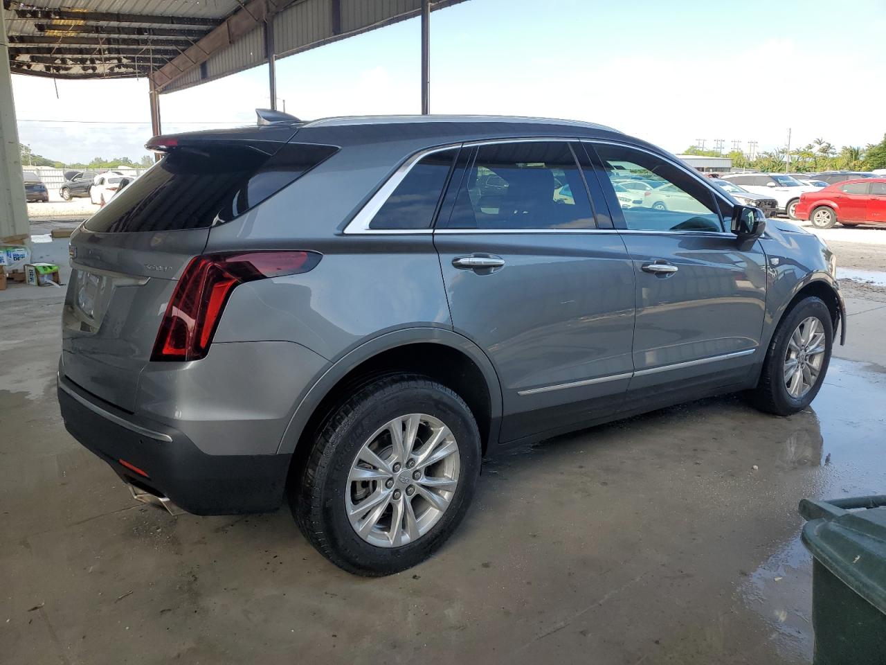 Photo 2 VIN: 1GYKNAR41MZ117569 - CADILLAC XT5 