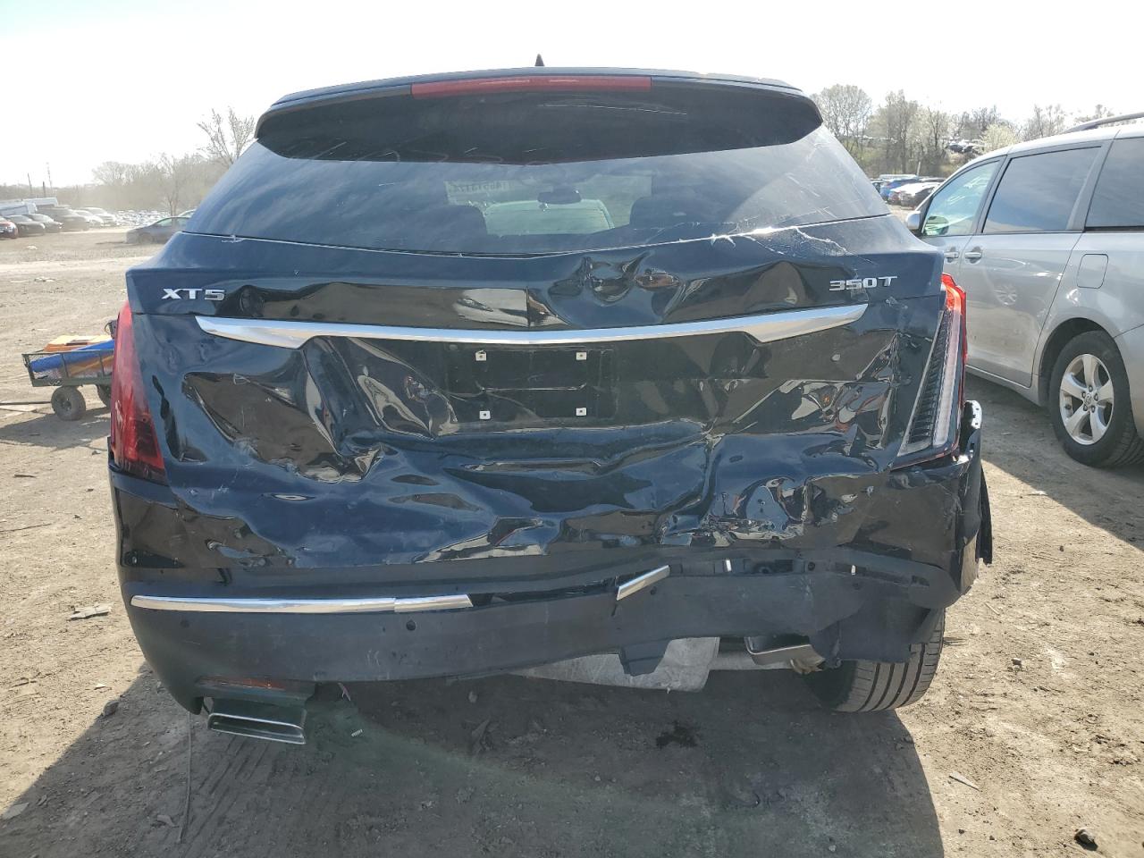 Photo 5 VIN: 1GYKNAR44MZ122684 - CADILLAC XT5 