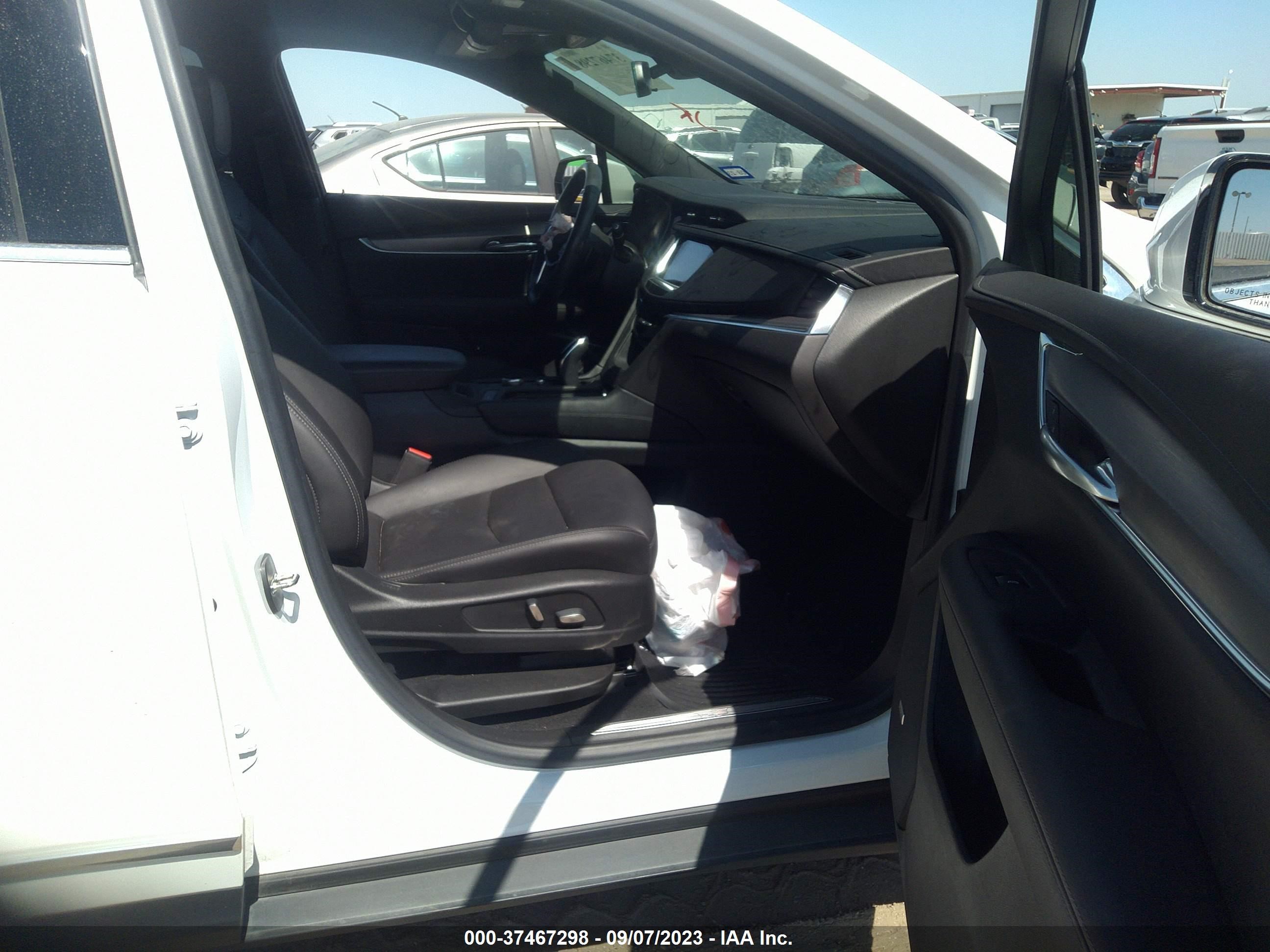 Photo 4 VIN: 1GYKNAR46MZ189934 - CADILLAC XT5 