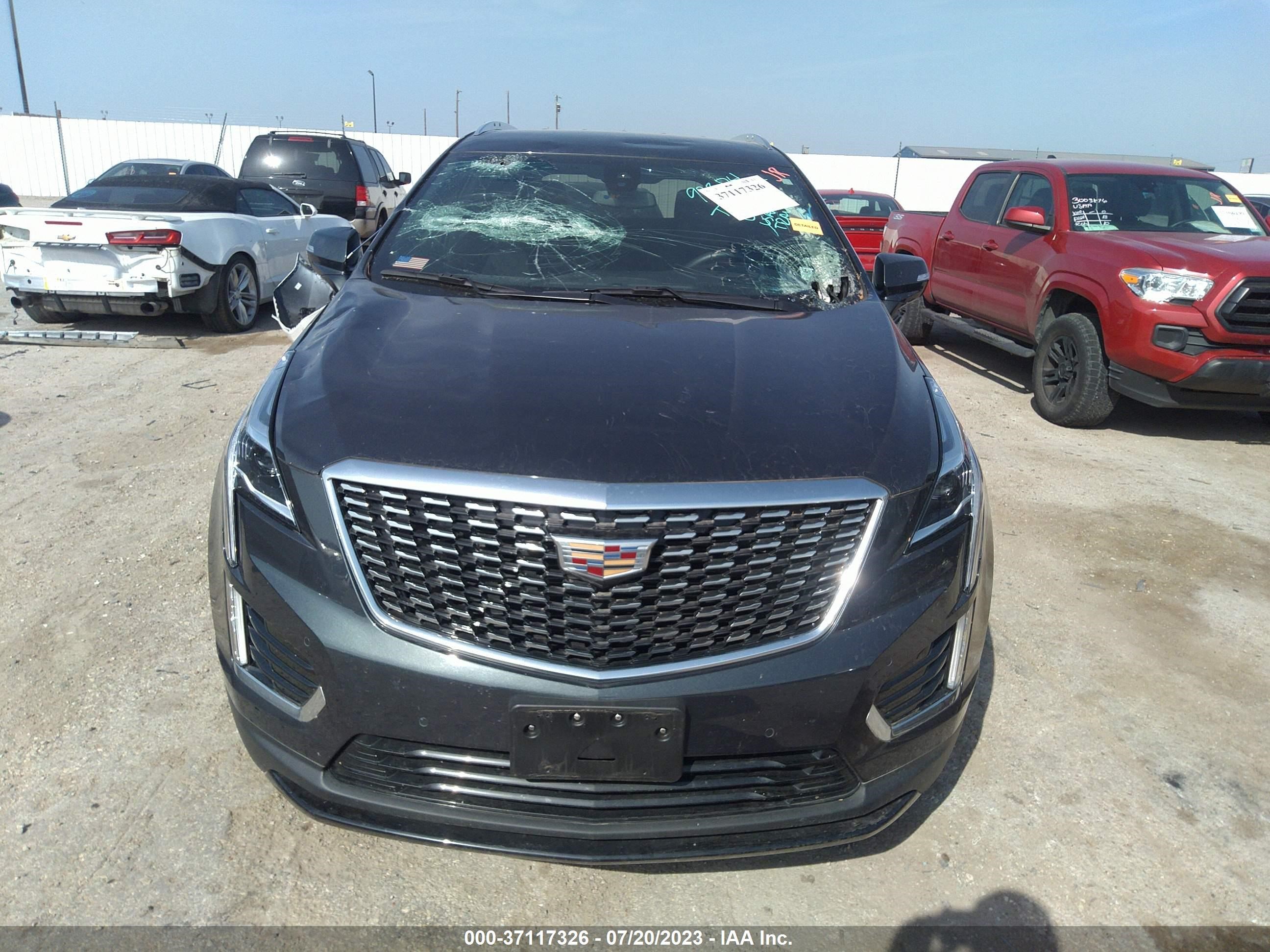 Photo 11 VIN: 1GYKNAR49PZ101575 - CADILLAC XT5 