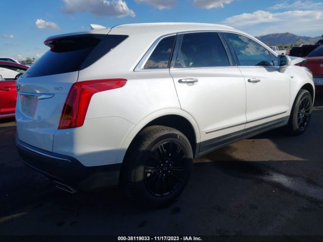 Photo 3 VIN: 1GYKNARS0HZ252286 - CADILLAC XT5 