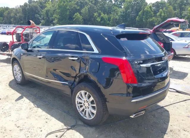 Photo 2 VIN: 1GYKNARS1HZ106298 - CADILLAC XT5 