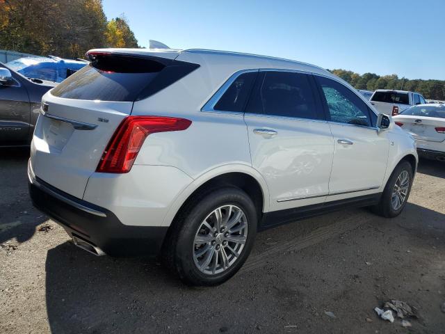 Photo 2 VIN: 1GYKNARS1HZ143514 - CADILLAC XT5 