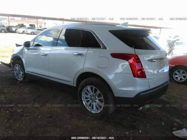 Photo 2 VIN: 1GYKNARS1HZ169241 - CADILLAC XT5 