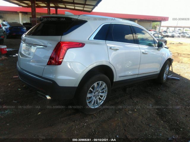 Photo 3 VIN: 1GYKNARS1HZ169241 - CADILLAC XT5 