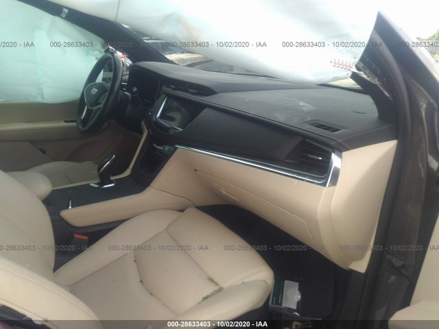 Photo 4 VIN: 1GYKNARS1KZ137879 - CADILLAC XT5 